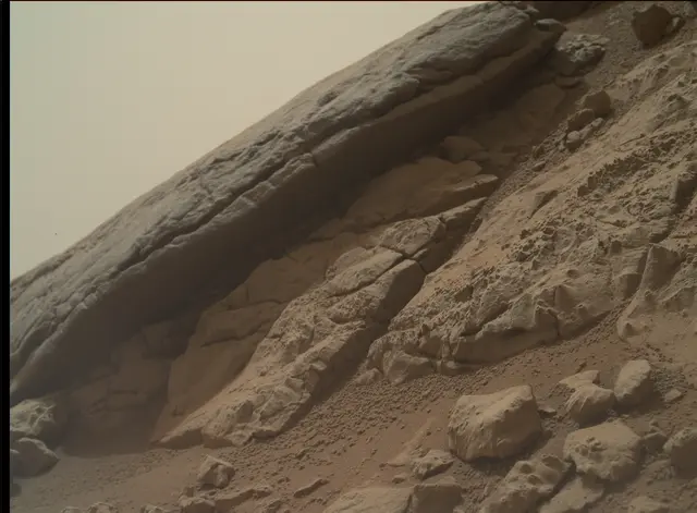 Sol 160: Mars Hand Lens Imager (MAHLI)