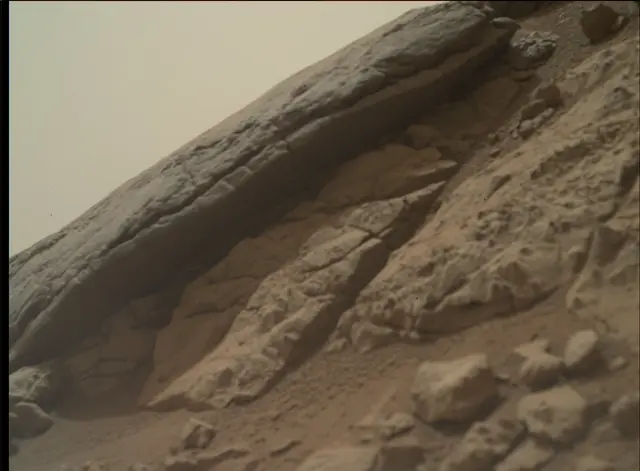 Sol 160: Mars Hand Lens Imager (MAHLI)