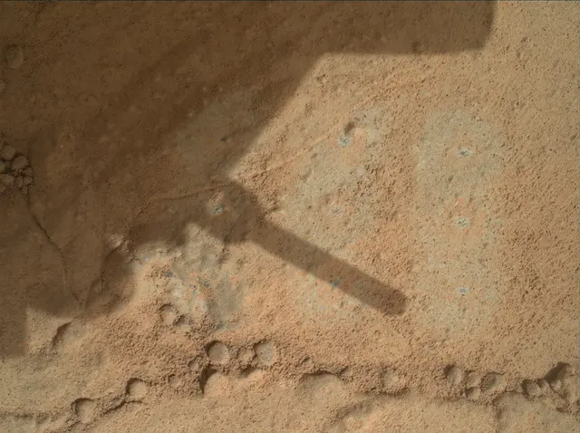 Sol 161: Mars Hand Lens Imager (MAHLI)