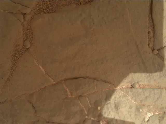 Sol 161: Mars Hand Lens Imager (MAHLI)