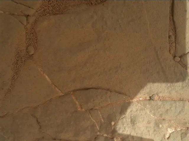 Sol 161: Mars Hand Lens Imager (MAHLI)