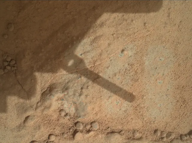 Sol 161: Mars Hand Lens Imager (MAHLI)