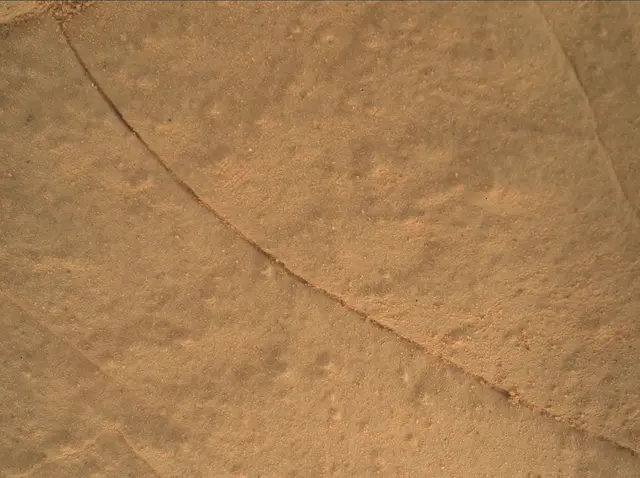 Sol 161: Mars Hand Lens Imager (MAHLI)