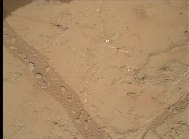Sol 168: Mars Hand Lens Imager (MAHLI)