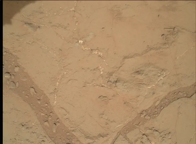 Sol 168: Mars Hand Lens Imager (MAHLI)