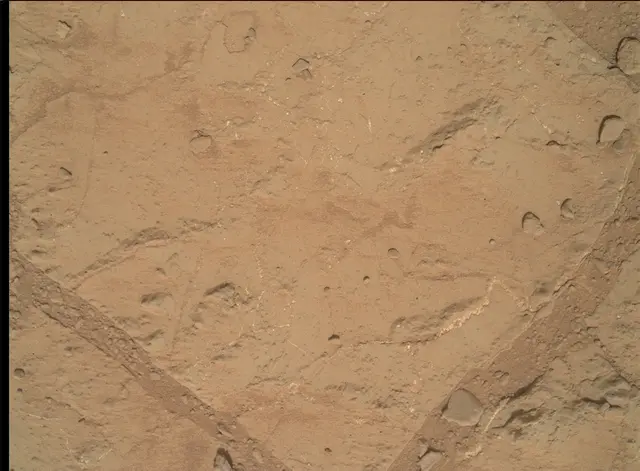 Sol 168: Mars Hand Lens Imager (MAHLI)
