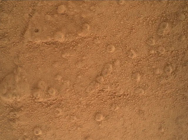 Sol 169: Mars Hand Lens Imager (MAHLI)