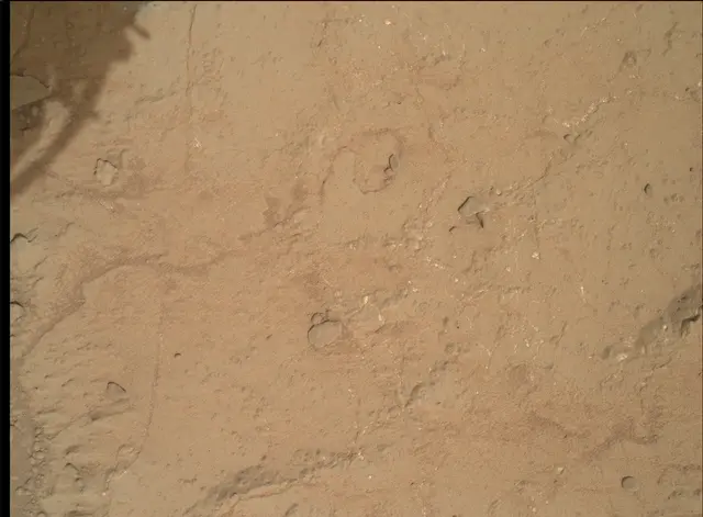 Sol 170: Mars Hand Lens Imager (MAHLI)