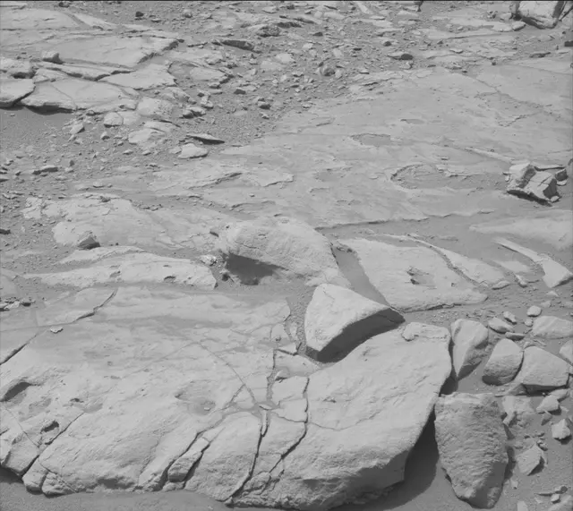Sol 171: Mast Camera (Mastcam)