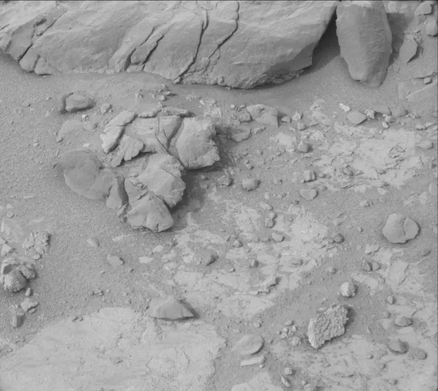 Sol 172: Mast Camera (Mastcam)