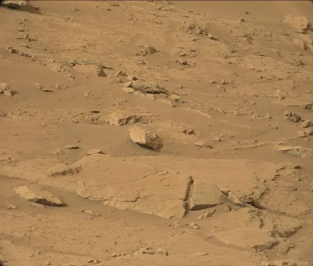 Sol 172: Mast Camera (Mastcam)