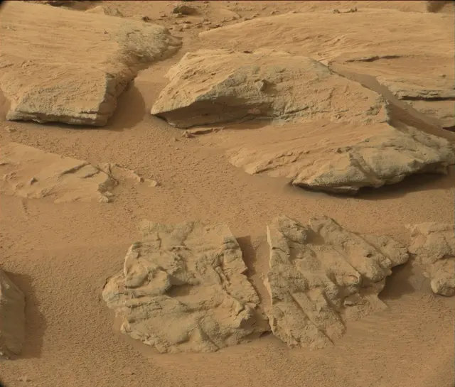 Sol 172: Mast Camera (Mastcam)