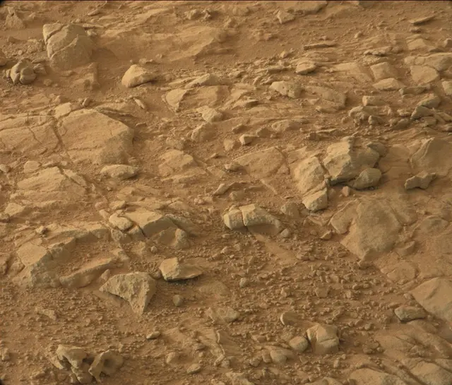 Sol 172: Mast Camera (Mastcam)