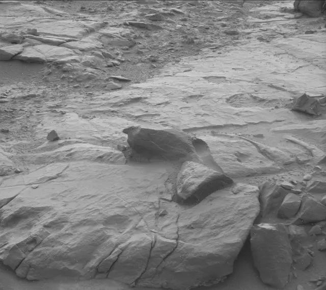 Sol 173: Mast Camera (Mastcam)