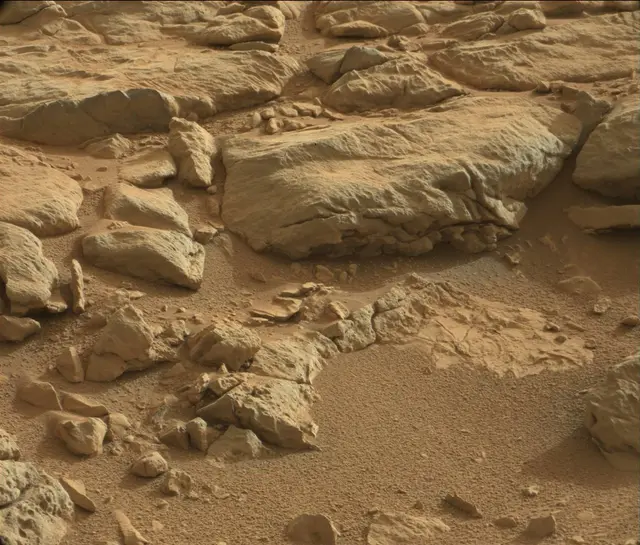 Sol 173: Mast Camera (Mastcam)