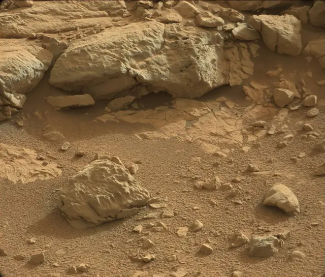 Sol 173: Mast Camera (Mastcam)