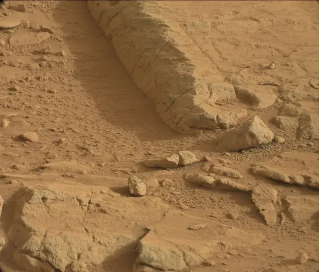 Sol 173: Mast Camera (Mastcam)