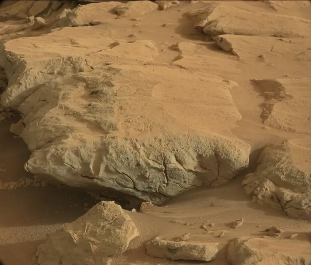 Sol 173: Mast Camera (Mastcam)