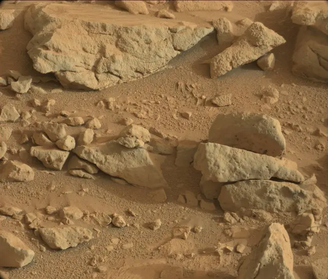 Sol 173: Mast Camera (Mastcam)