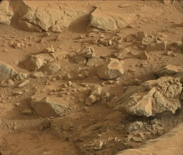 Sol 173: Mast Camera (Mastcam)