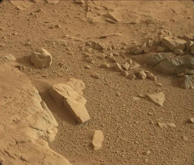 Sol 173: Mast Camera (Mastcam)