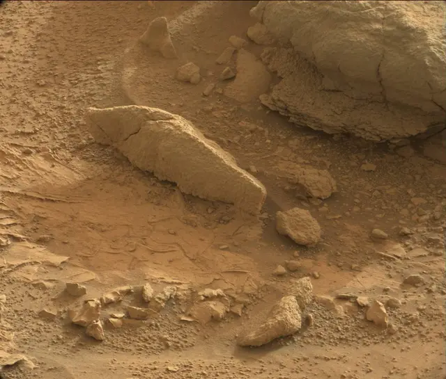 Sol 173: Mast Camera (Mastcam)
