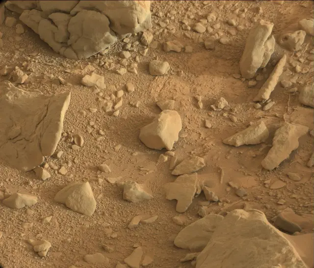 Sol 173: Mast Camera (Mastcam)