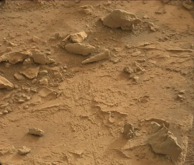 Sol 173: Mast Camera (Mastcam)