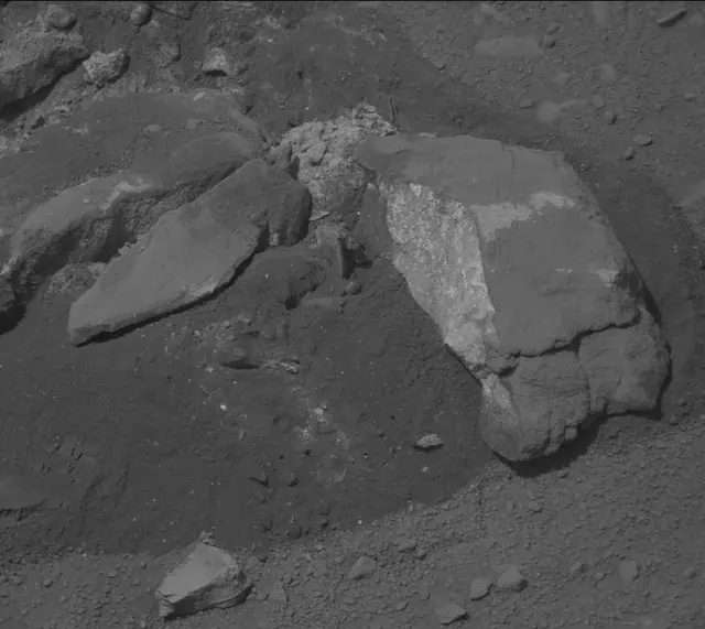 Sol 174: Mast Camera (Mastcam)