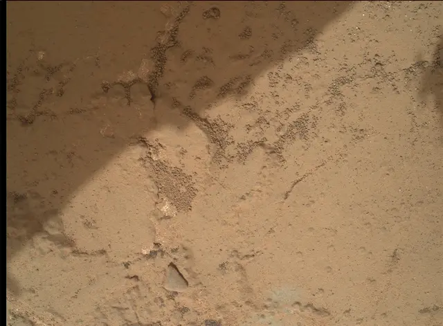 Sol 176: Mars Hand Lens Imager (MAHLI)