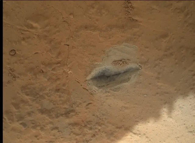 Sol 176: Mars Hand Lens Imager (MAHLI)
