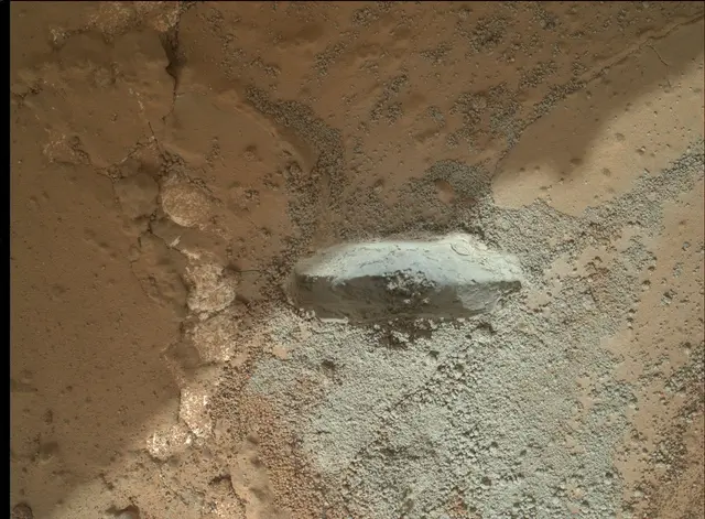 Sol 176: Mars Hand Lens Imager (MAHLI)