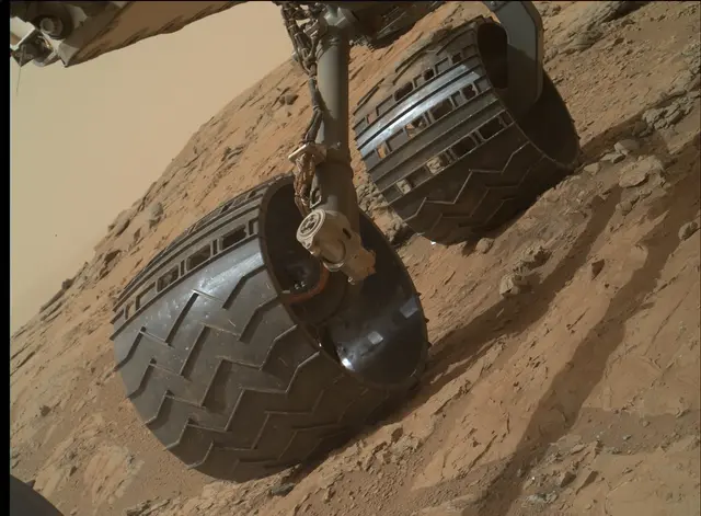 Sol 177: Mars Hand Lens Imager (MAHLI)