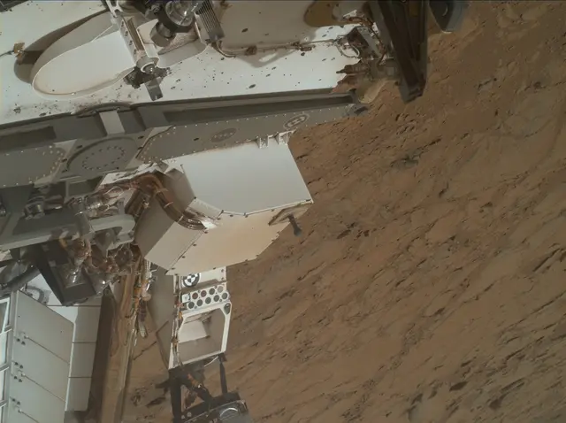 Sol 177: Mars Hand Lens Imager (MAHLI)