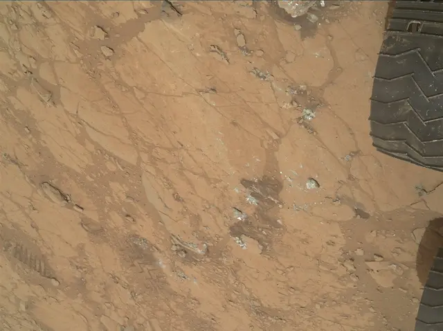 Sol 177: Mars Hand Lens Imager (MAHLI)