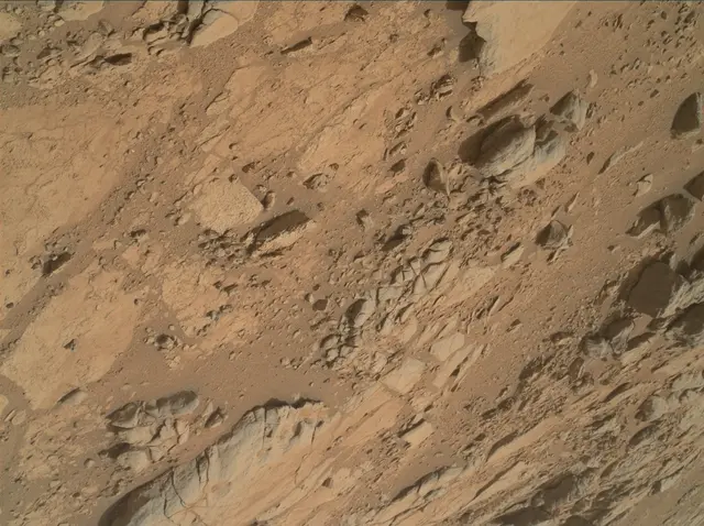 Sol 177: Mars Hand Lens Imager (MAHLI)