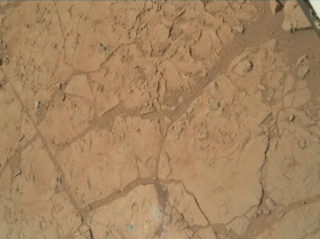 Sol 177: Mars Hand Lens Imager (MAHLI)