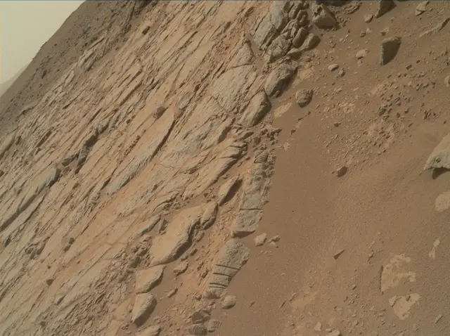 Sol 177: Mars Hand Lens Imager (MAHLI)