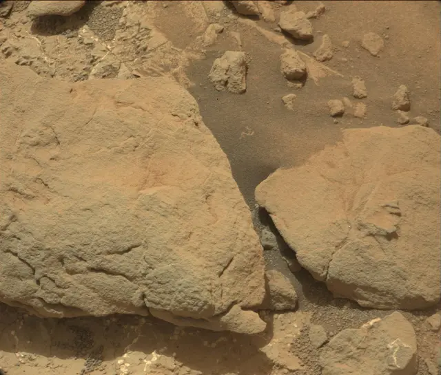 Sol 179: Mast Camera (Mastcam)