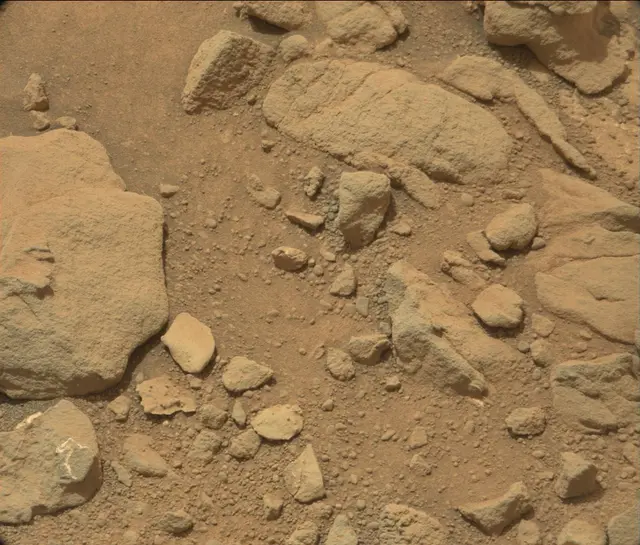Sol 179: Mast Camera (Mastcam)