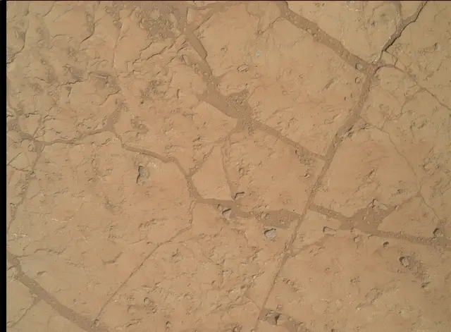 Sol 179: Mars Hand Lens Imager (MAHLI)