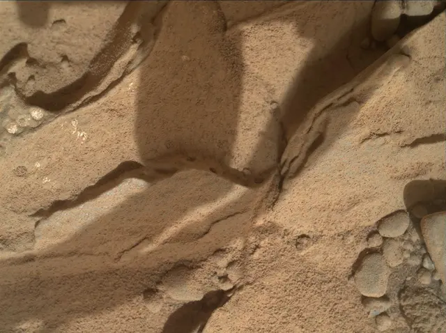Sol 181: Mars Hand Lens Imager (MAHLI)