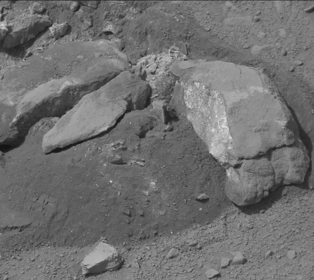 Sol 183: Mast Camera (Mastcam)