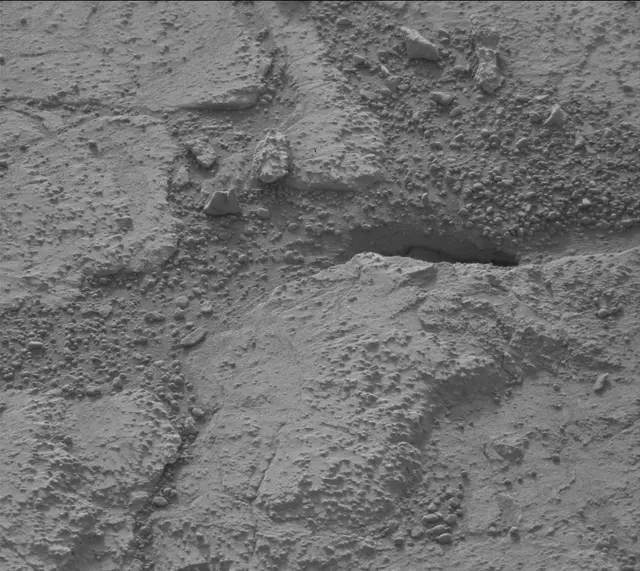 Sol 183: Mast Camera (Mastcam)