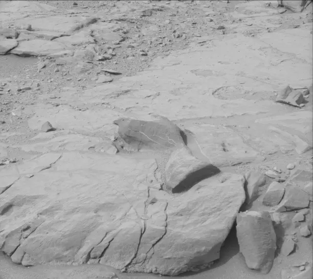Sol 184: Mast Camera (Mastcam)