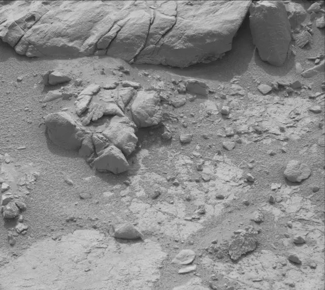 Sol 184: Mast Camera (Mastcam)