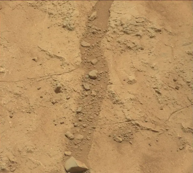Sol 185: Mast Camera (Mastcam)