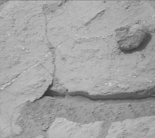 Sol 185: Mast Camera (Mastcam)