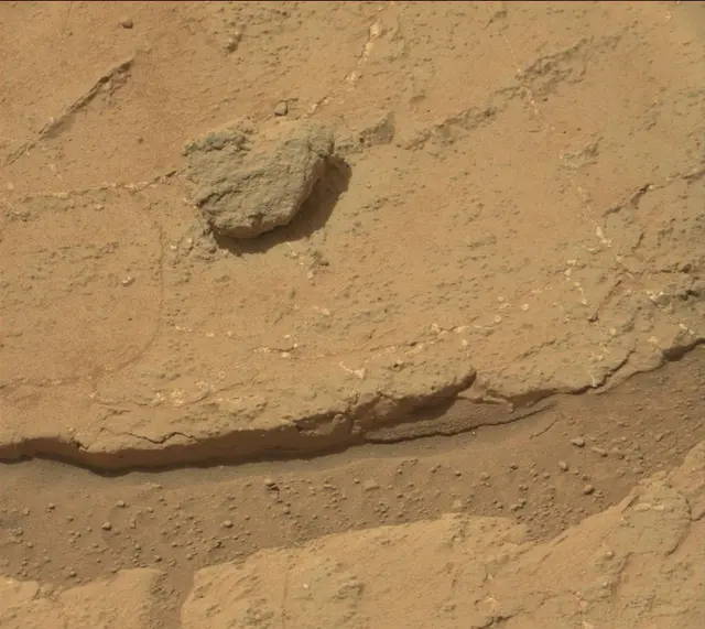 Sol 185: Mast Camera (Mastcam)