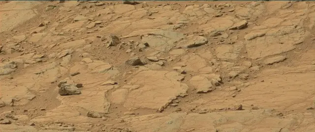 Sol 186: Mast Camera (Mastcam)